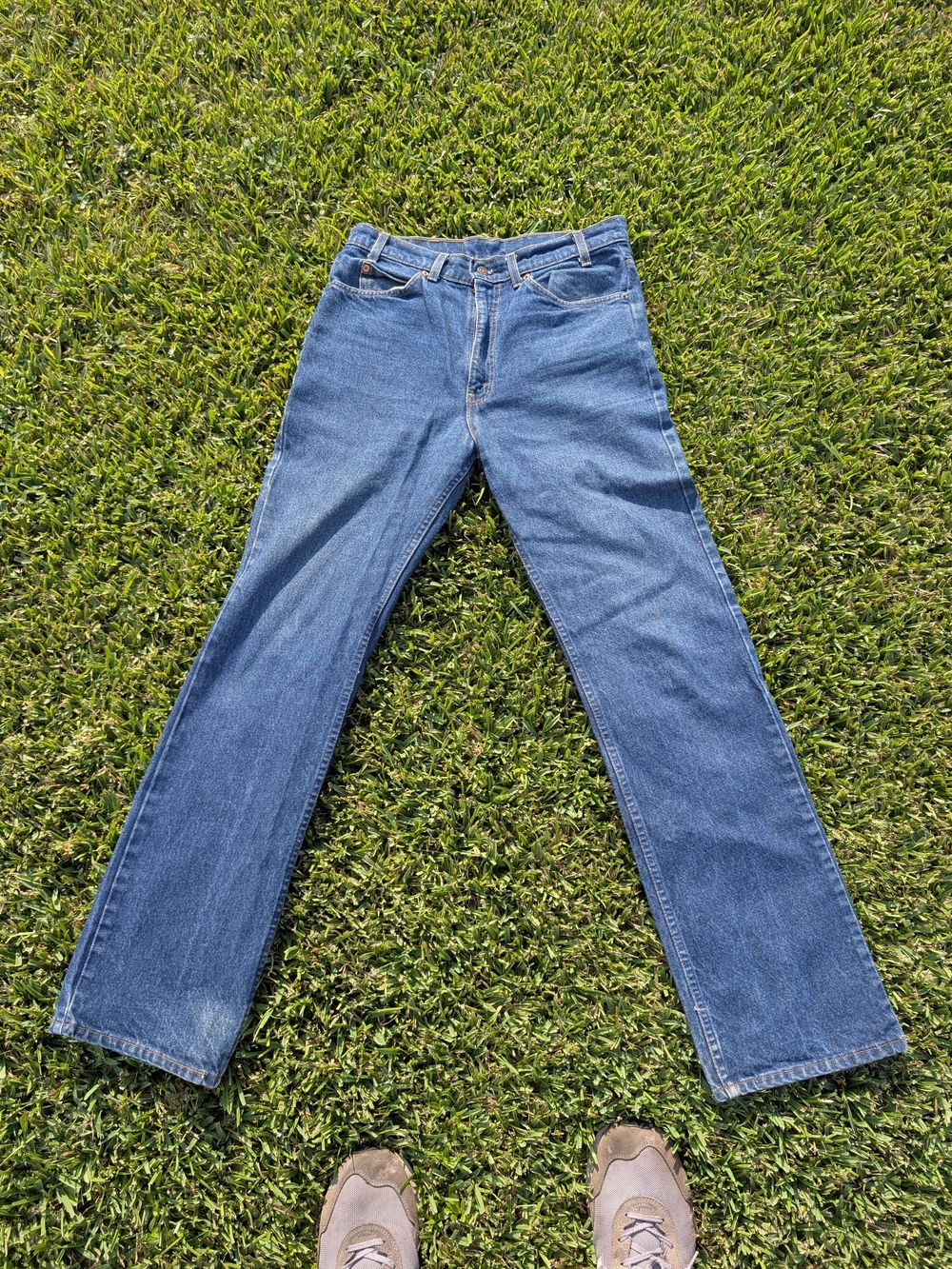 Vintage Levi's Men's Denim Straight Jeans in Blue